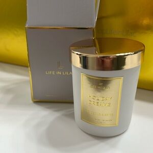 New in box Life in Lilac 2.1 Fl oz candle